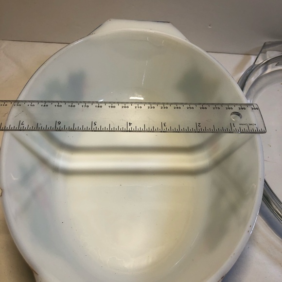 Vintage 1960s Pyrex Jaj Lidded Oval Casserole Dish Vegetable Pattern - Picture 4 of 16